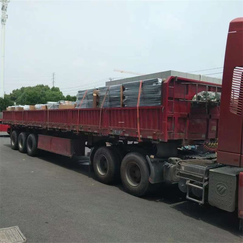 襄都区乌鲁木齐县物流专线：高效直达的运输之旅